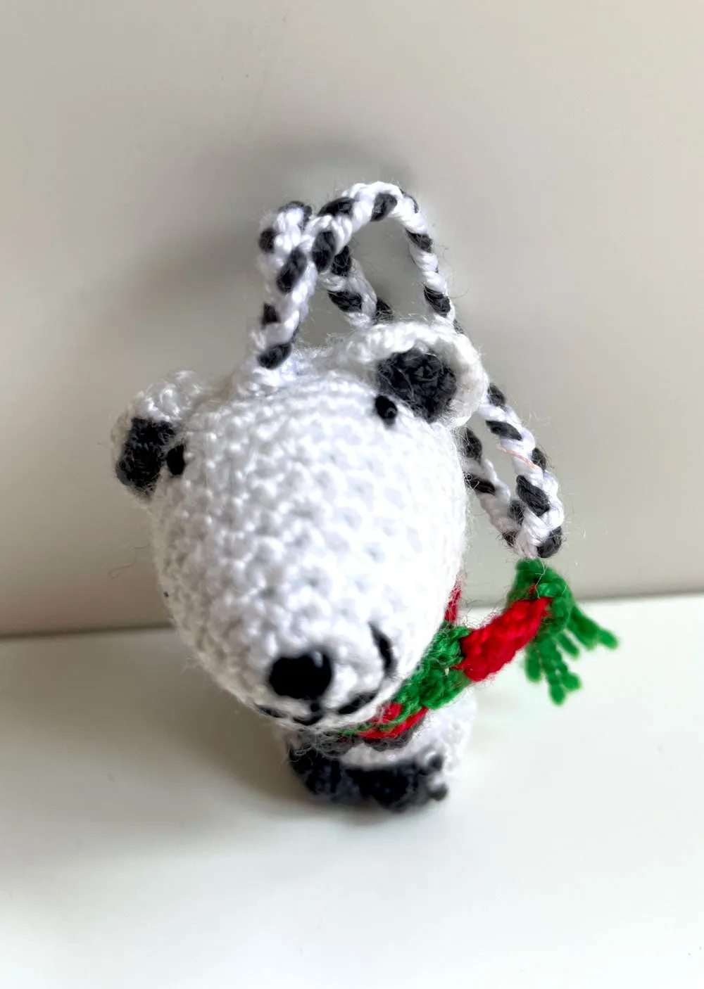 Mini Crochet (Amigurumi) Cute and Festive Animals Decoration