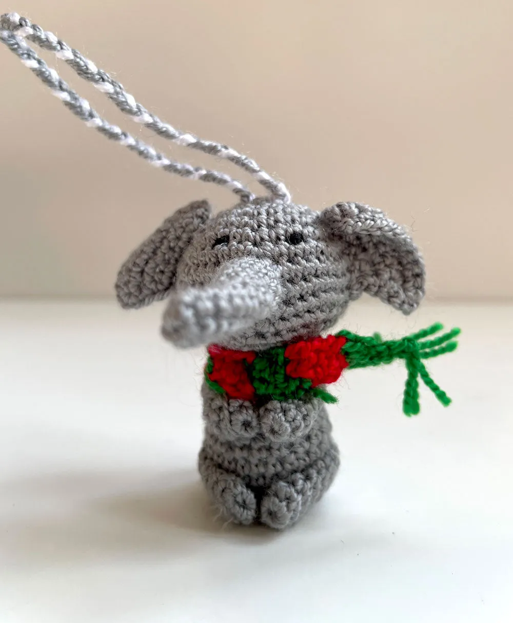 Mini Crochet (Amigurumi) Cute and Festive Animals Decoration
